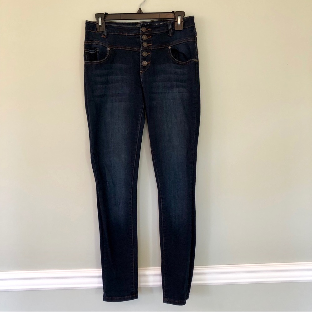 Delia’s ‘Skylar’ Jeans